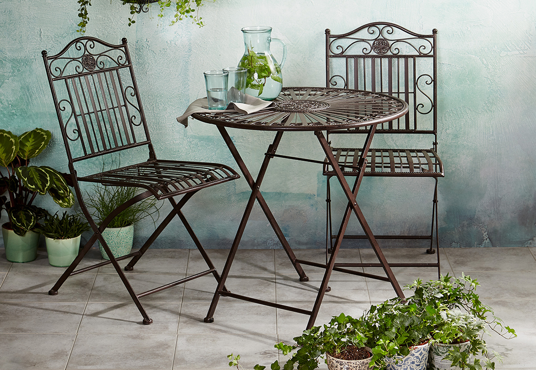 Metal Table and Chair