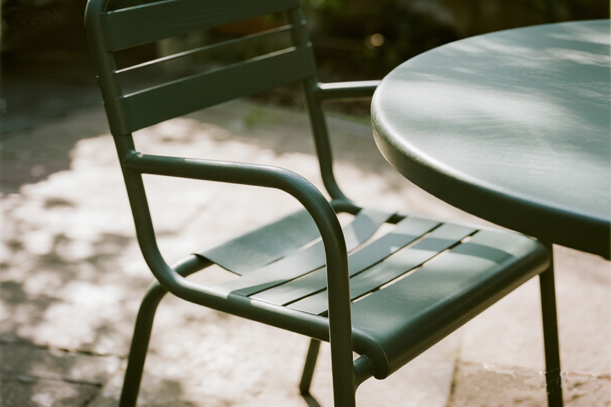 3. Rust-proof Bistro Set